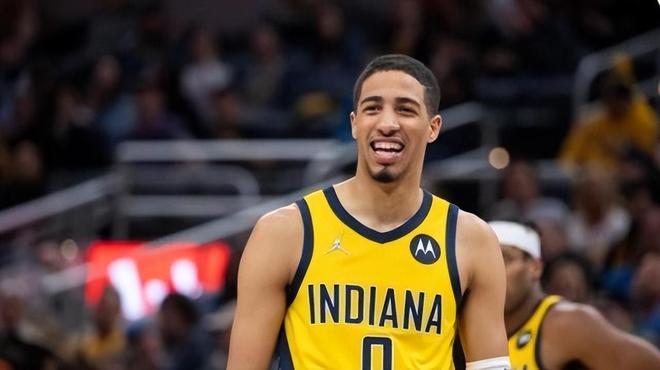 的表现吸引 的表现吸引