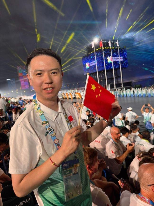 整体表现却 整体表现却